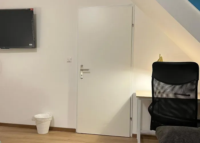 Apartamento Lovely 3br With Balcony Near Rennweg Station